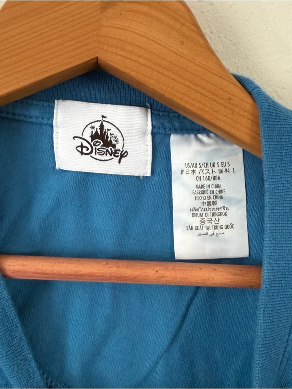 Walt Disney World Long Sleeve Cropped Tee Blue Size Small - Picture 3 of 6